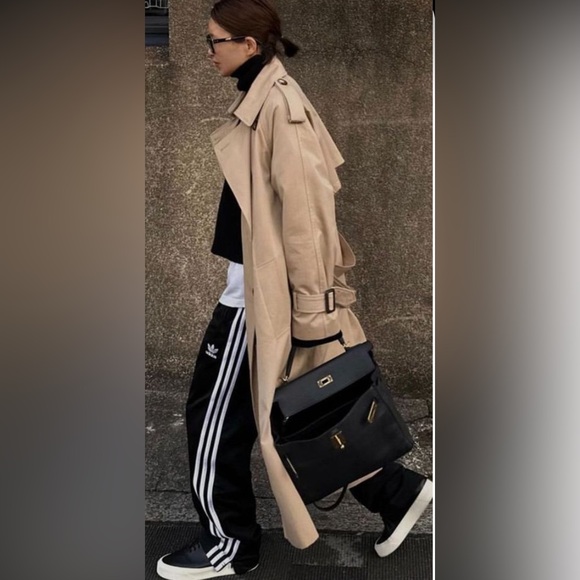 Adidas Original Track pants Man size M, Female size L, mint condition - Picture 15 of 16